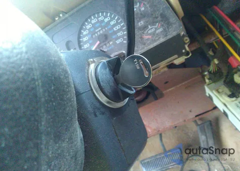 1997 Dodge Ram 1500 St из США, поврежденный, VIN 3B7HF13YXVG742322